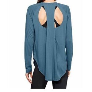 Under Armour blue workout top designed back long sleeve active wear size XL​​​
